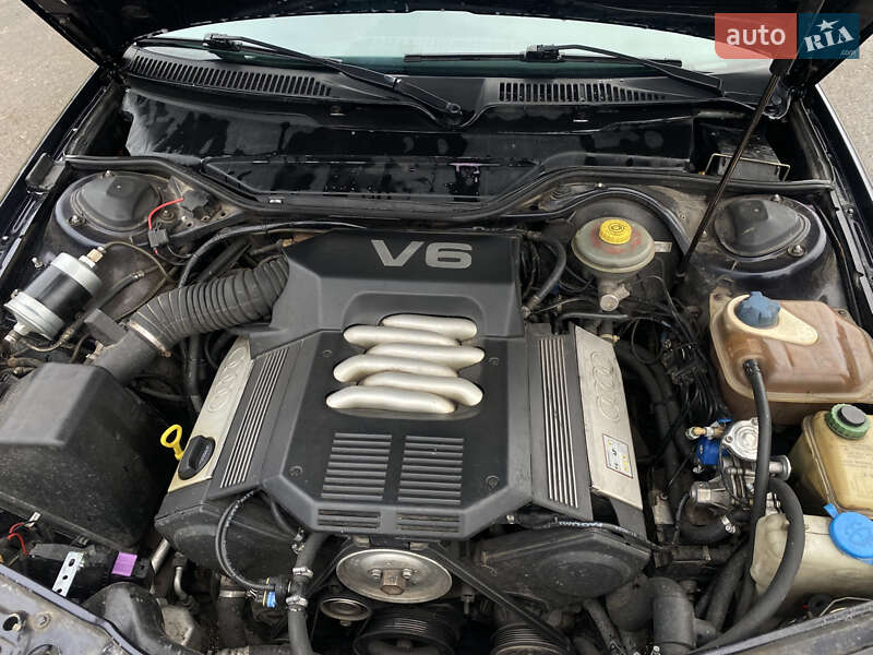 Седан Audi A6 1996 в Старому Самборі