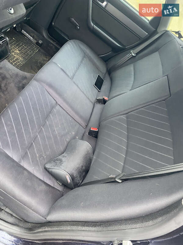 Седан Audi A6 1996 в Старому Самборі