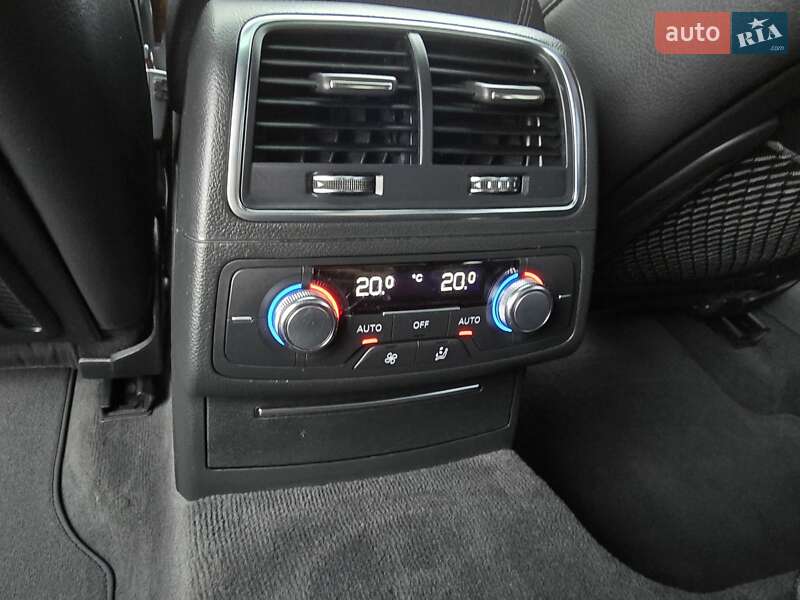 Седан Audi A6 2016 в Стрию