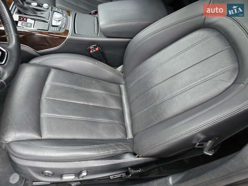 Седан Audi A6 2016 в Стрию