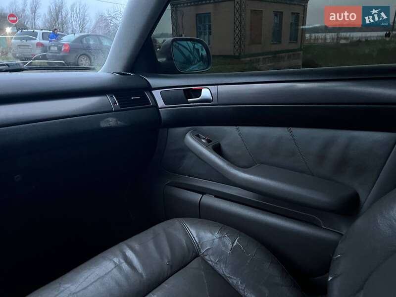 Седан Audi A6 2001 в Летичіві