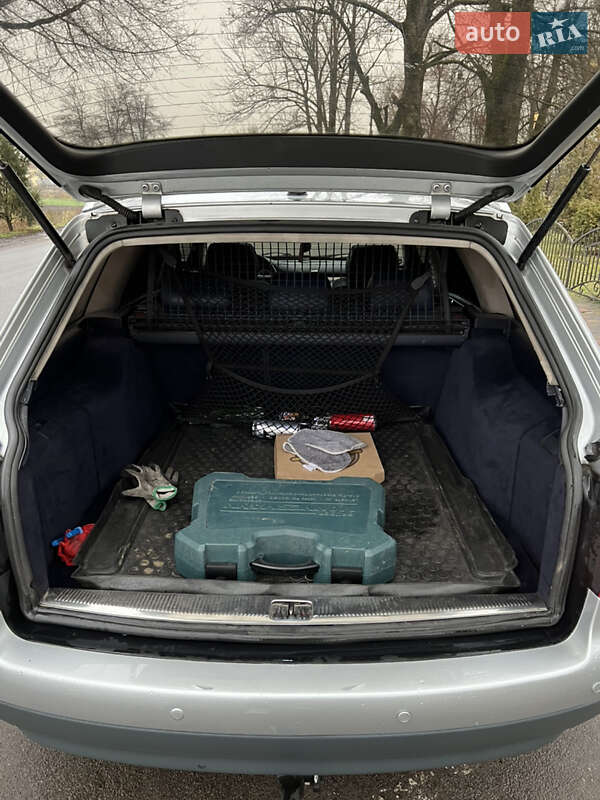 Универсал Audi A6 2001 в Ратным