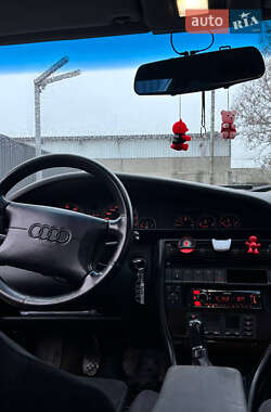 Седан Audi A6 1996 в Днепре