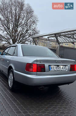 Седан Audi A6 1996 в Днепре