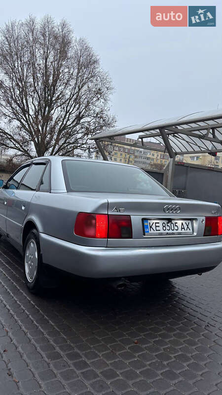 Седан Audi A6 1996 в Дніпрі