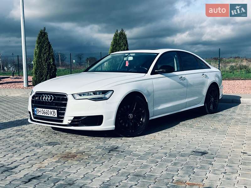 Седан Audi A6 2015 в Киеве