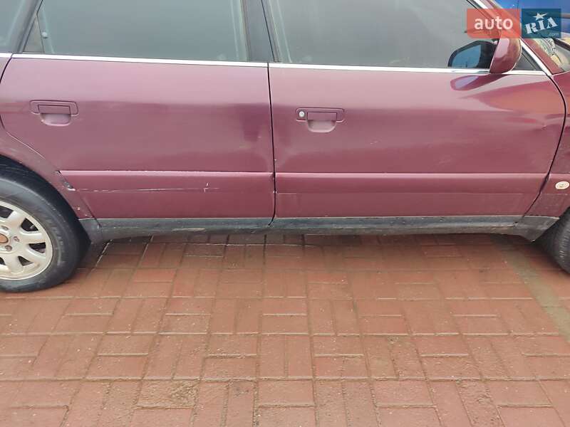 Седан Audi A6 1997 в Красилове