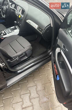 Седан Audi A6 2004 в Залещиках