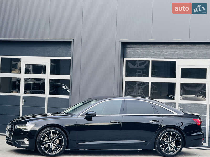 Седан Audi A6 2021 в Мукачевому