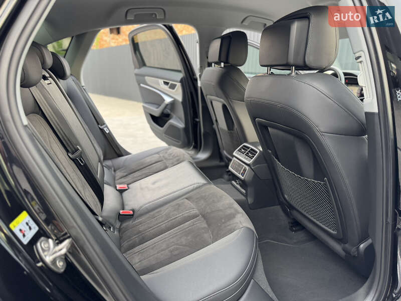 Седан Audi A6 2021 в Мукачевому