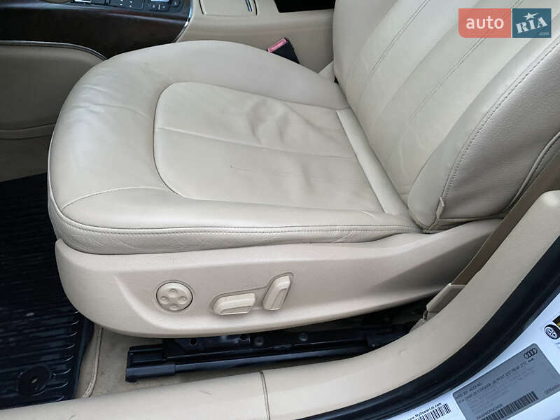 Седан Audi A6 2014 в Рівному