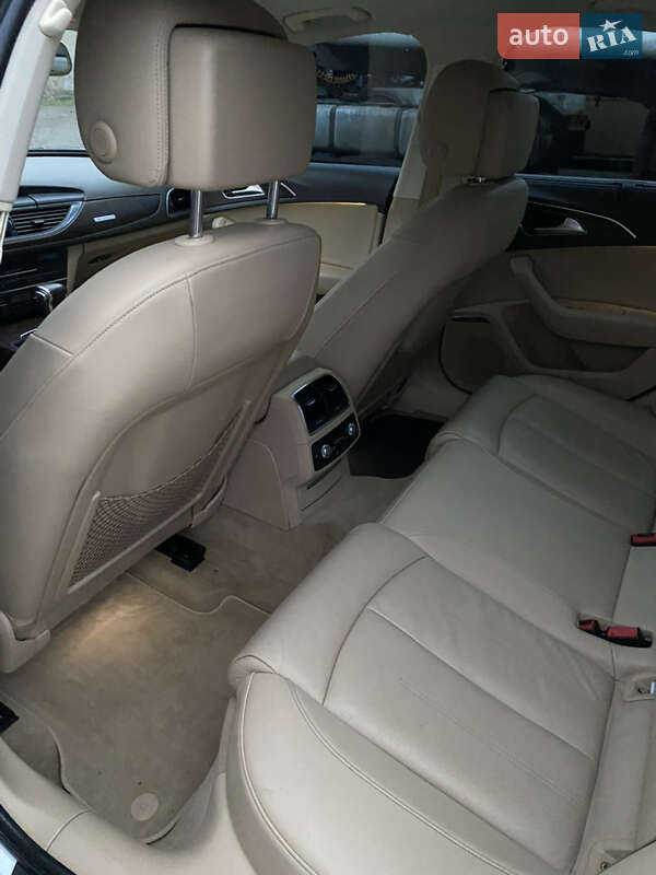 Седан Audi A6 2014 в Рівному