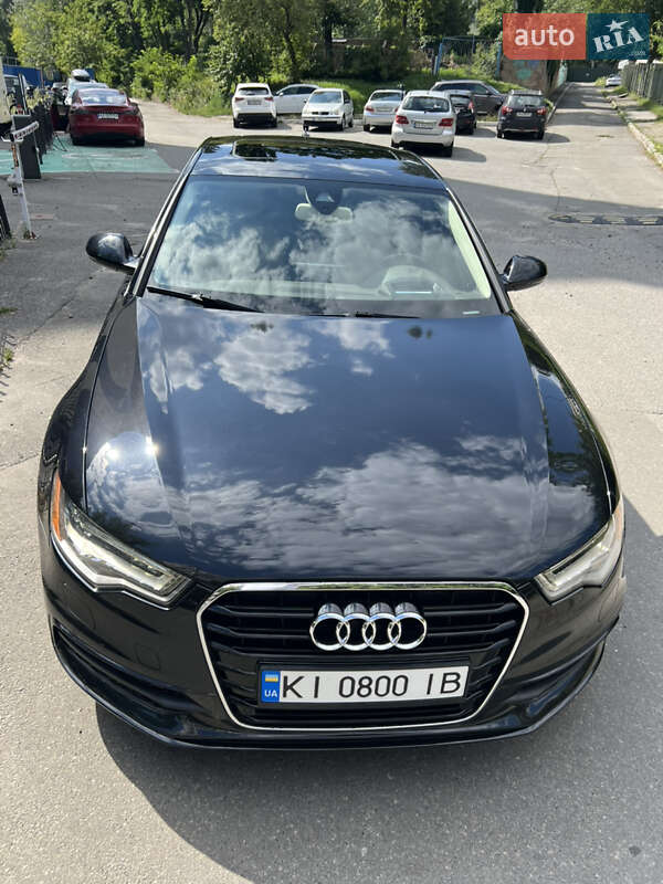 Седан Audi A6 2014 в Киеве