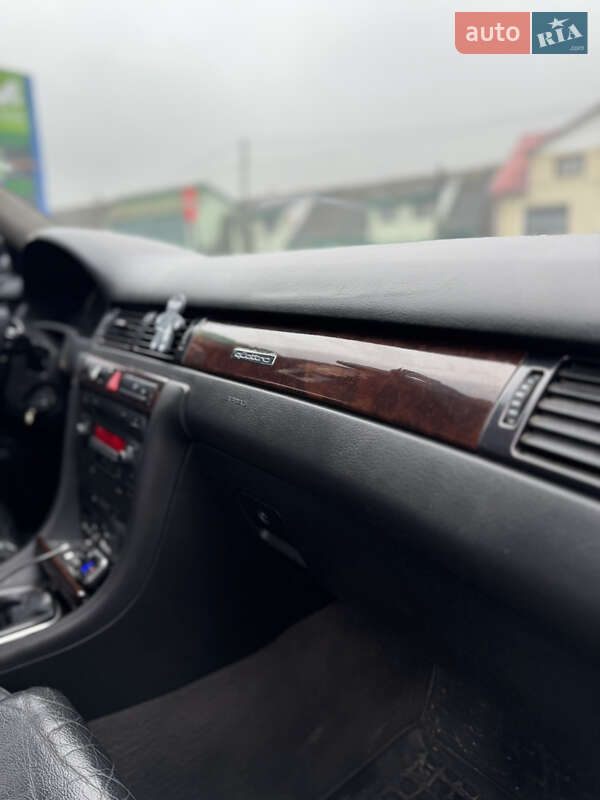 Седан Audi A6 2002 в Тячеве