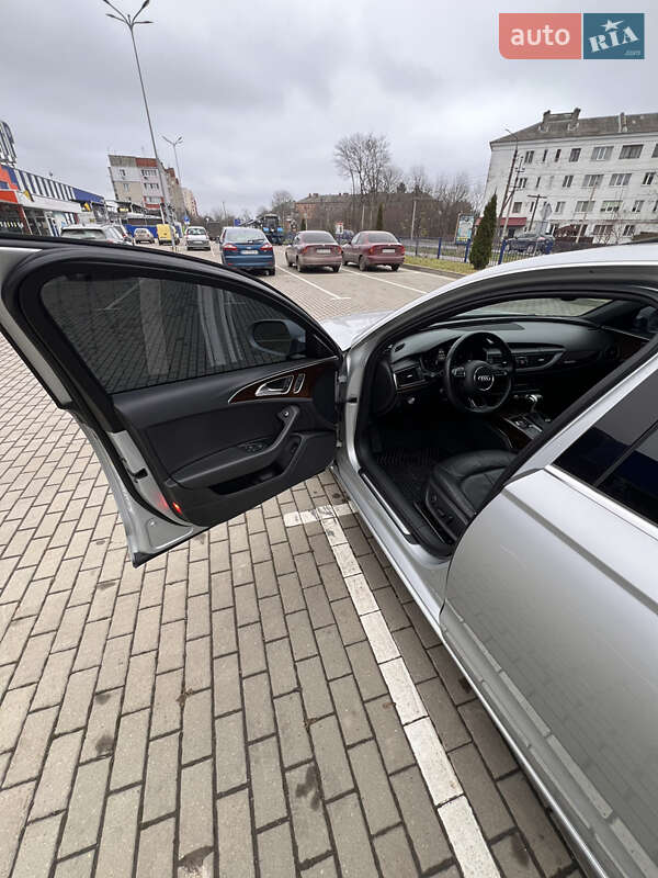 Седан Audi A6 2013 в Староконстантинове
