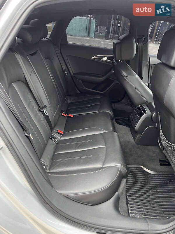 Седан Audi A6 2013 в Староконстантинове