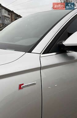 Седан Audi A6 2013 в Староконстантинове