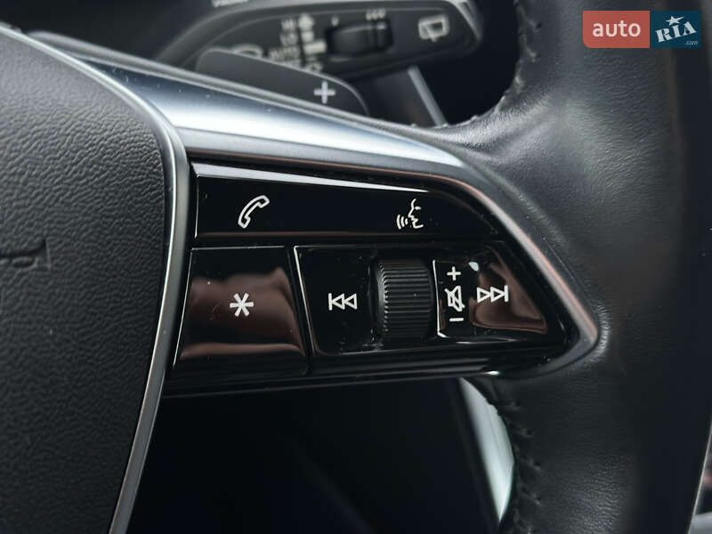 Универсал Audi A6 2018 в Киеве