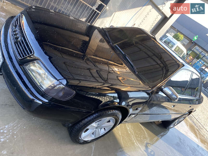 Седан Audi A6 1995 в Тячеве
