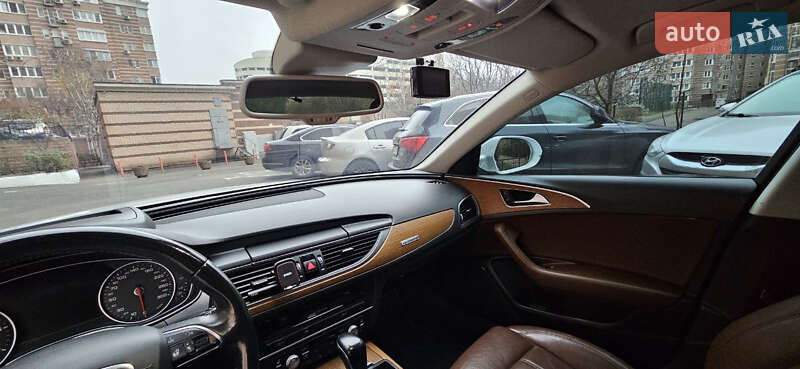 Седан Audi A6 2015 в Киеве
