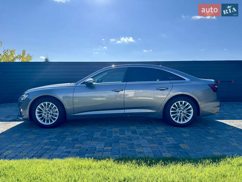 Седан Audi A6 2019 в Вараше