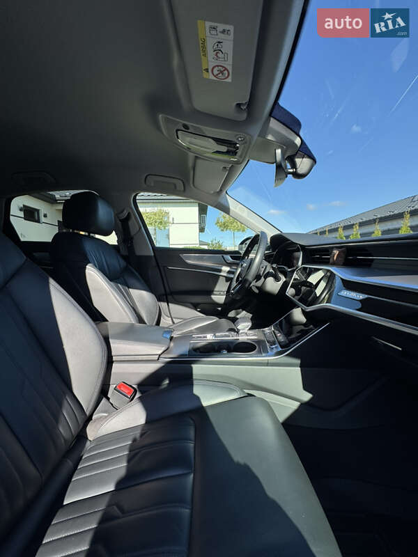 Седан Audi A6 2019 в Вараше