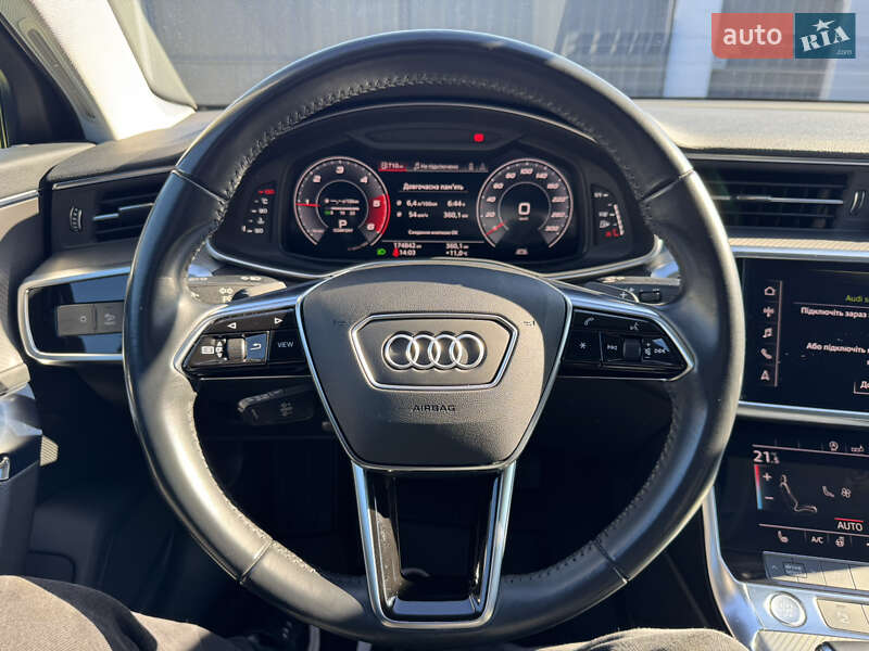Седан Audi A6 2019 в Вараше