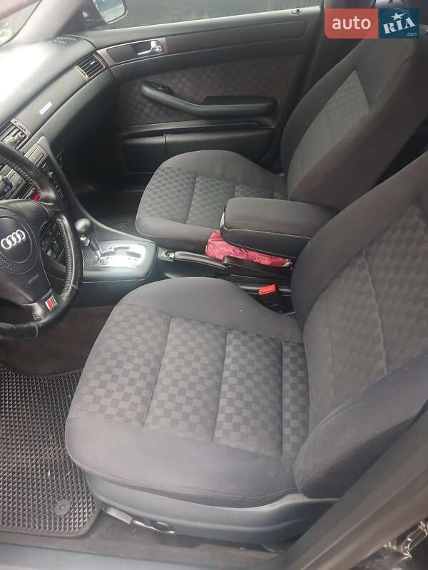 Универсал Audi A6 2000 в Черновцах
