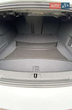 Седан Audi A6 2014 в Киеве