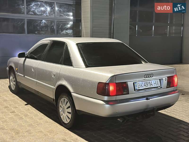 Седан Audi A6 1996 в Сарнах фото 5 Седан Audi A6 1996 в Сарнах