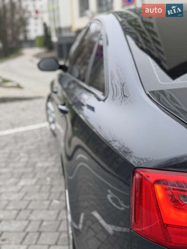 Седан Audi A6 2013 в Ивано-Франковске