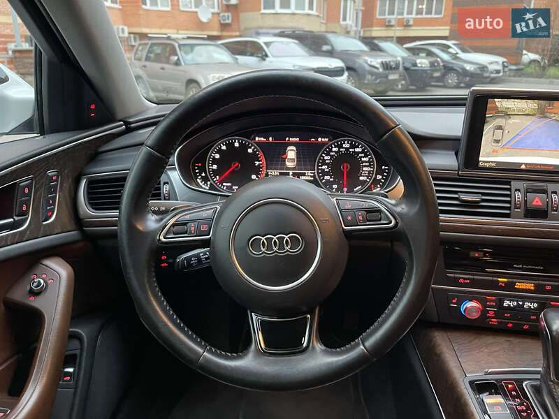 Седан Audi A6 2016 в Киеве