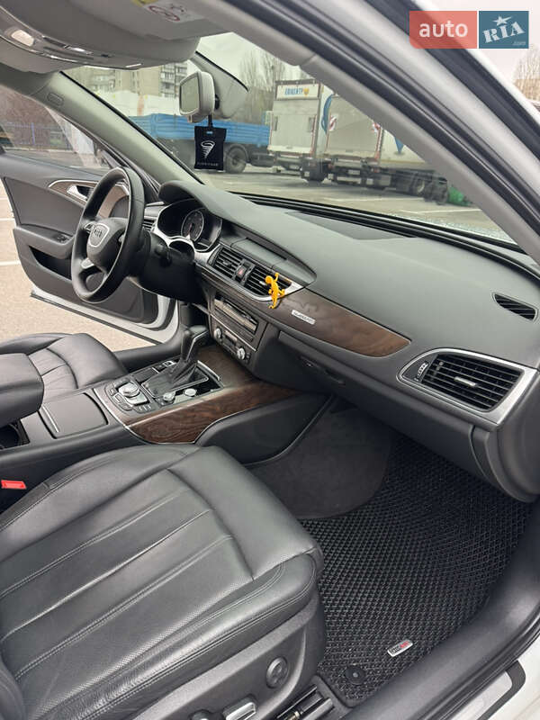 Седан Audi A6 2016 в Киеве