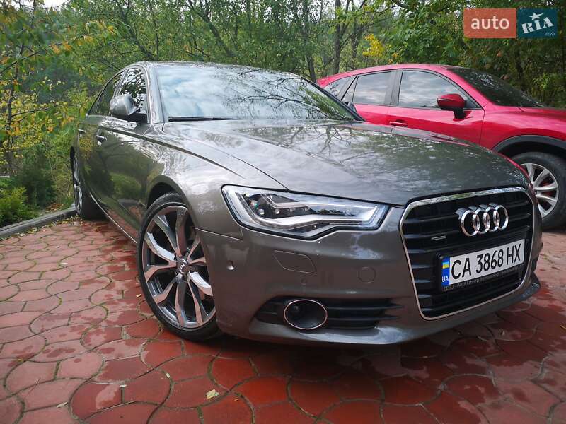 Седан Audi A6 2011 в Каневе
