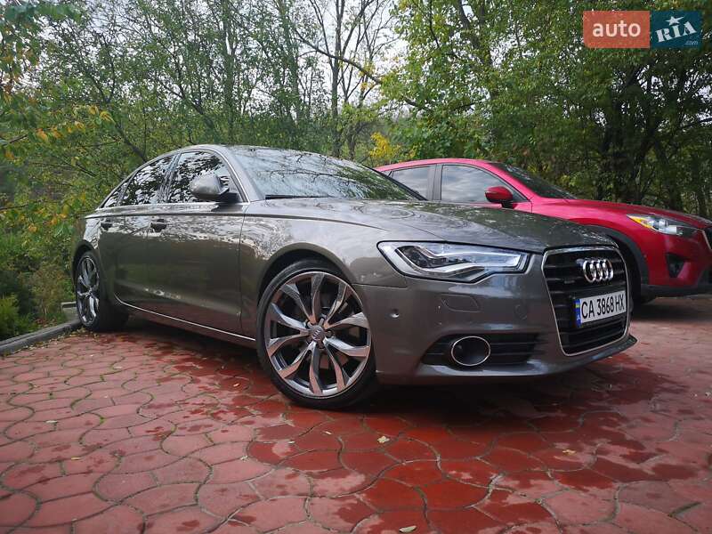Седан Audi A6 2011 в Каневе