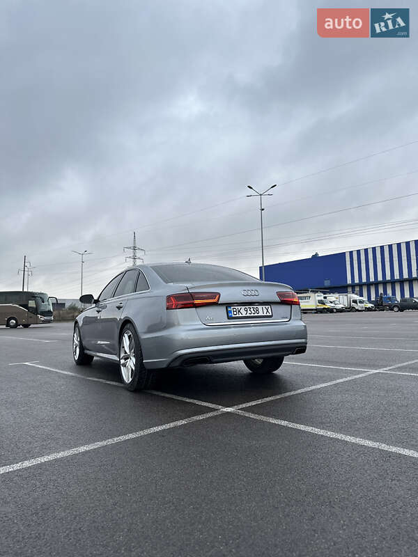 Седан Audi A6 2015 в Ровно