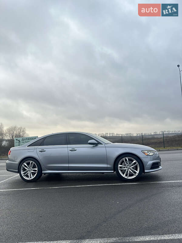 Седан Audi A6 2015 в Ровно