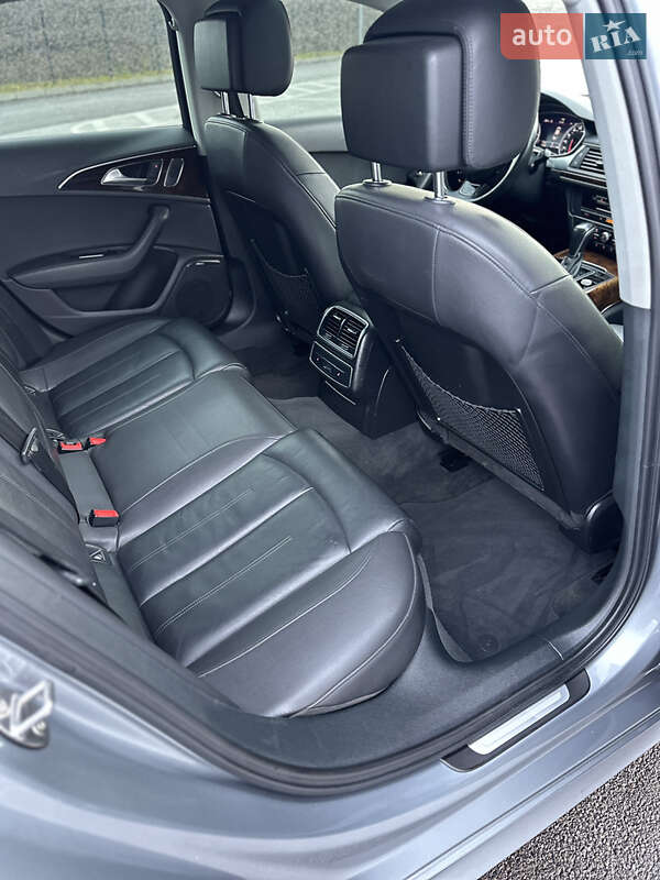 Седан Audi A6 2015 в Ровно