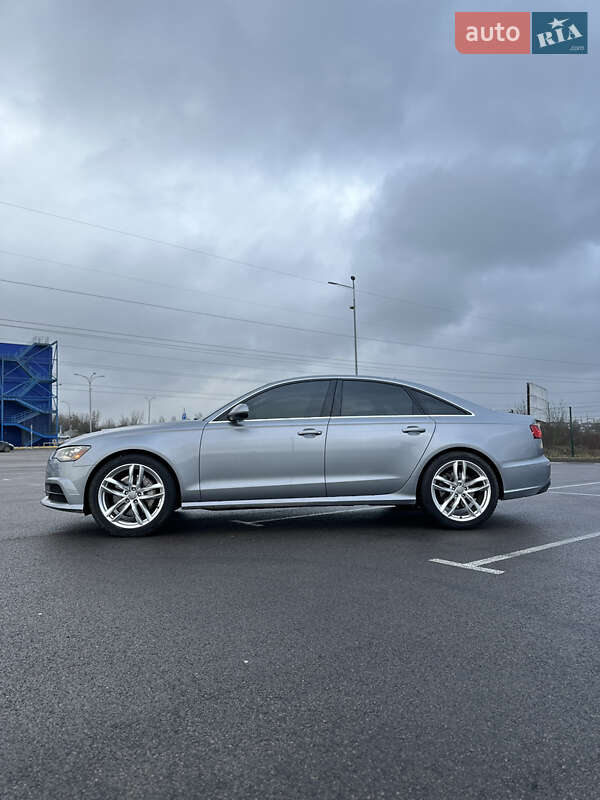 Седан Audi A6 2015 в Ровно
