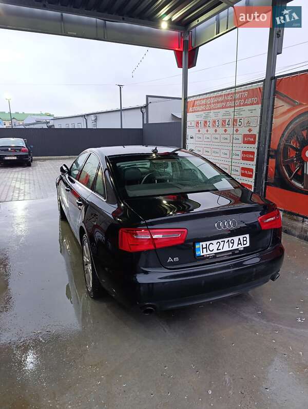 Седан Audi A6 2012 в Львове