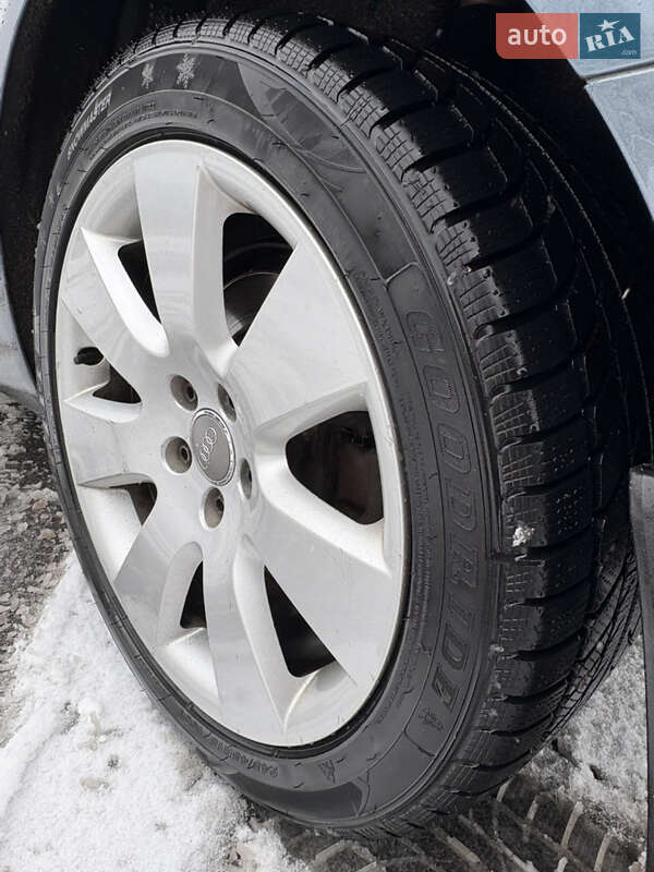 Седан Audi A6 2005 в Киеве
