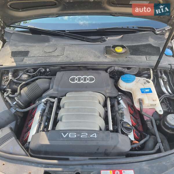 Седан Audi A6 2004 в Кропивницком