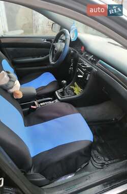 Седан Audi A6 2002 в Рени