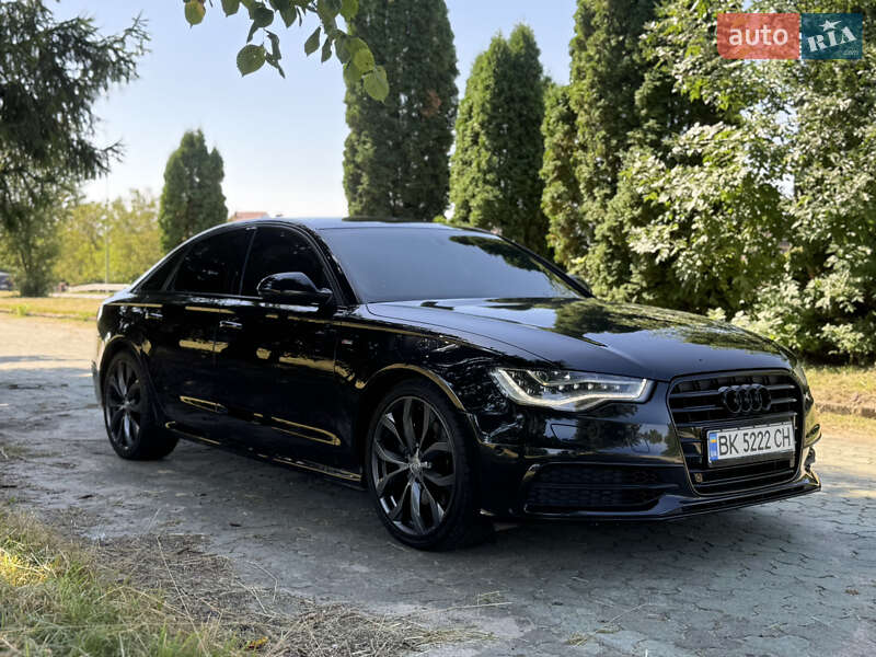 Седан Audi A6 2011 в Ровно