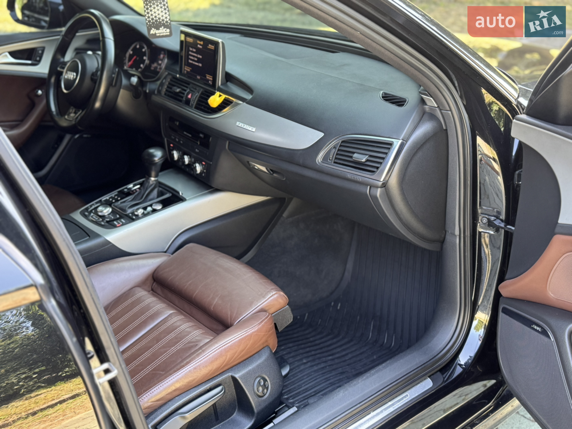 2011 Audi A6 - мініатюра 37