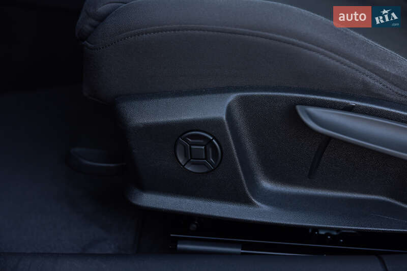 Универсал Audi A6 2020 в Луцке