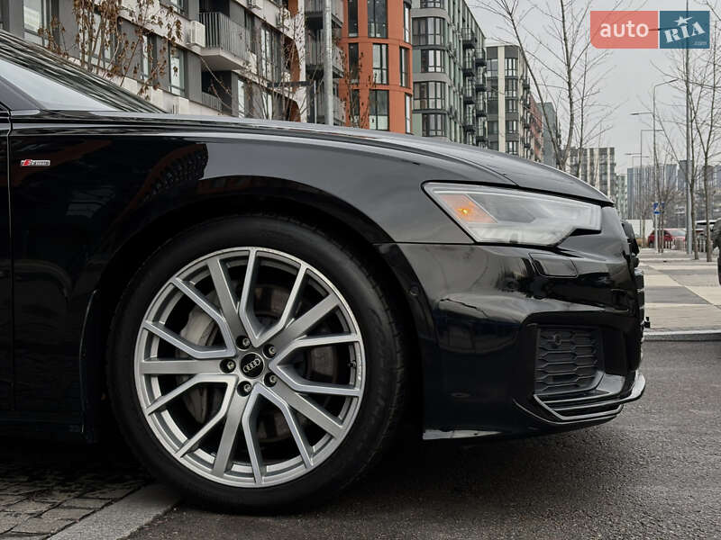 Седан Audi A6 2022 в Киеве
