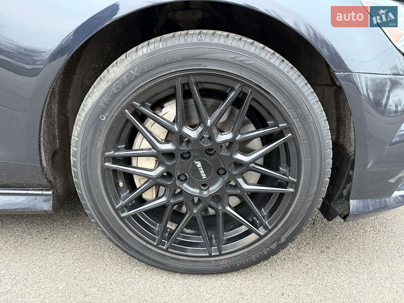 Седан Audi A6 2016 в Киеве