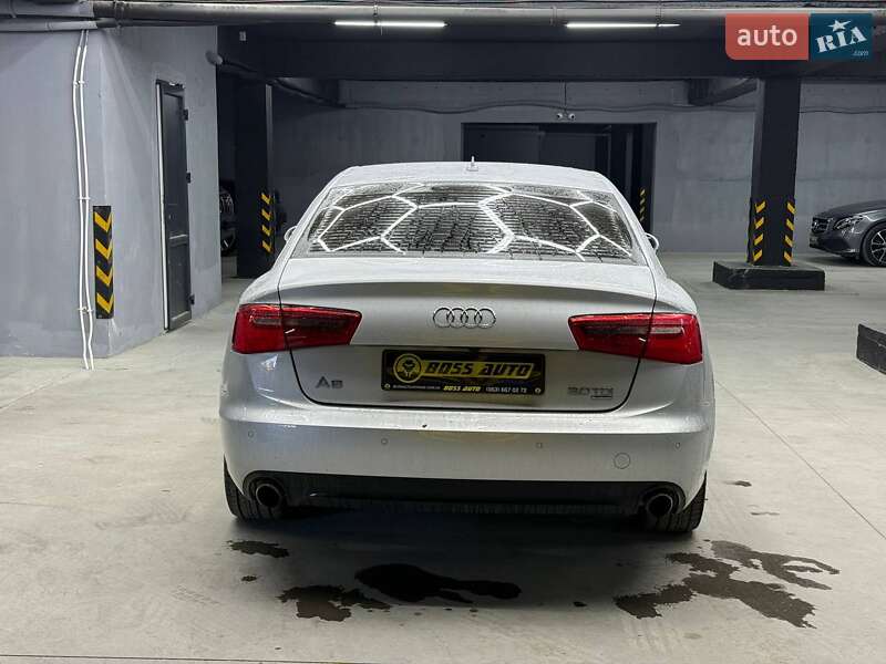 Седан Audi A6 2012 в Черновцах