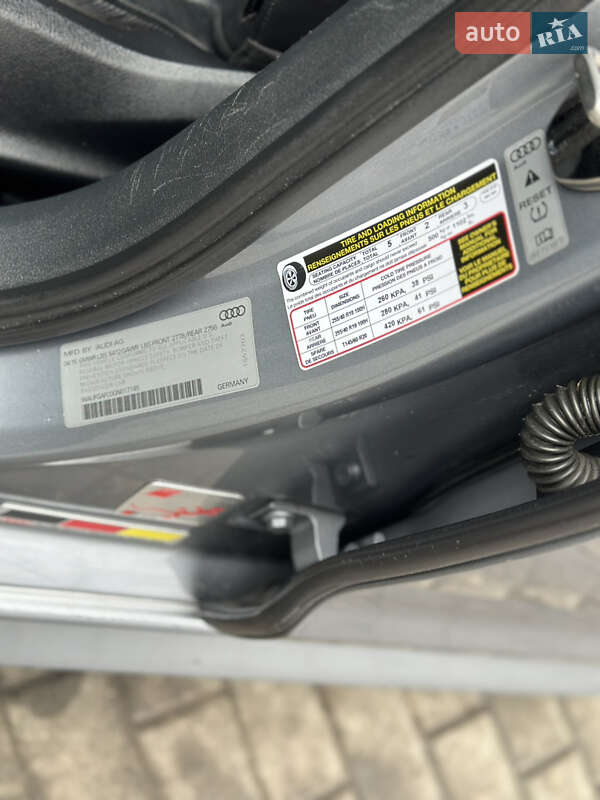 Седан Audi A6 2015 в Днепре